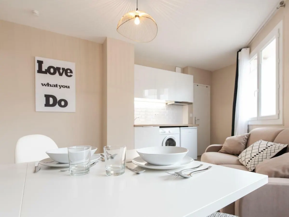 Appartement Passion - Proche Part-Dieu - moderne et lumineux à Lyon 0*,  France